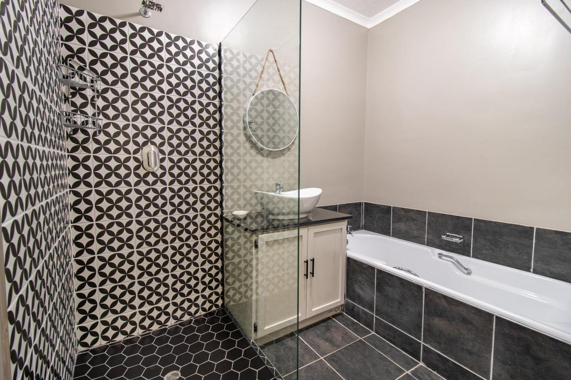 Glenmore Guesthouse Блумфонтейн Экстерьер фото